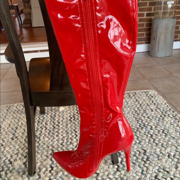 Sexy GNO Red Boots 👠 - Picture 2 of 4